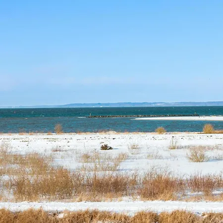 3 Bedroom Amazing In アパート *