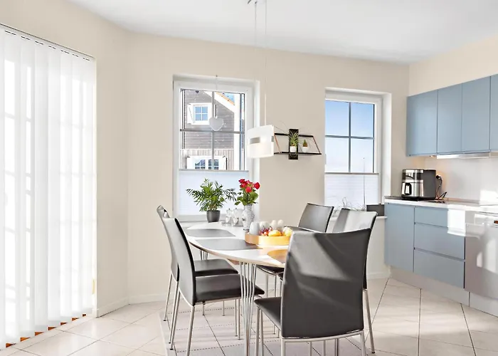 Apartment 3 Bedroom Amazing In Bogense